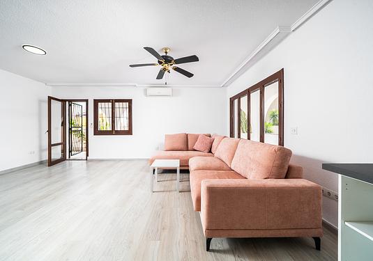 Villa in Los Balcones