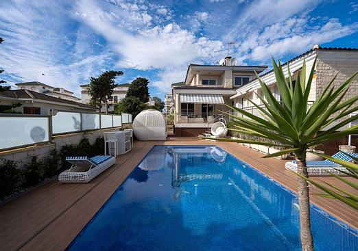 Villa in La Mata