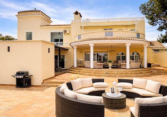 Villa in San Miguel de Salinas