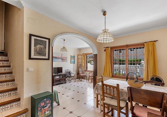 Town house in La Mata