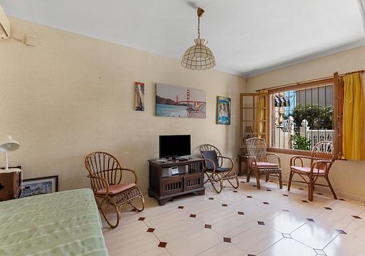 Town house in La Mata