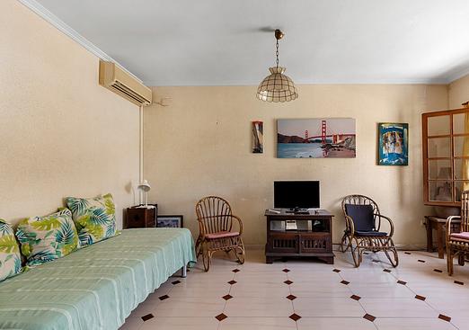 Town house in La Mata