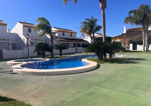 Town house in Torre de La Horadada