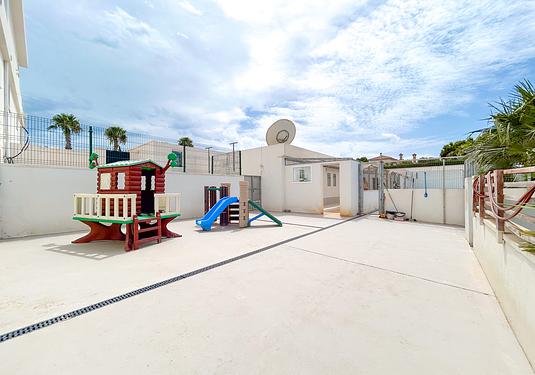 Villa in Los Montesinos