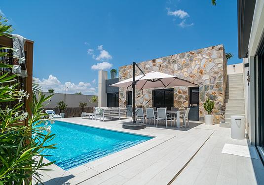 Villa in Algorfa