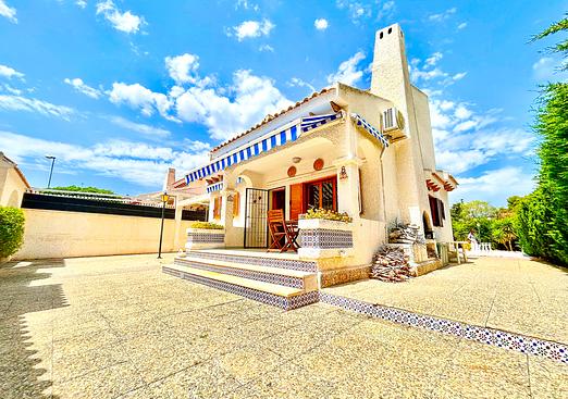 Villa in La Zenia