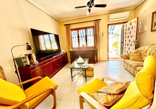 Villa in La Zenia