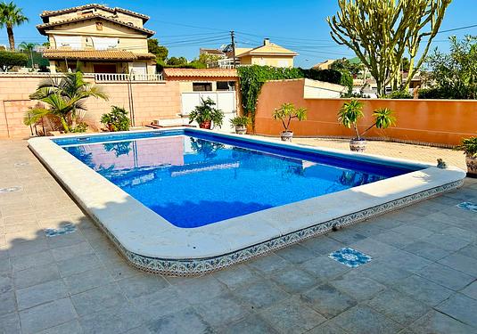 Villa in Orihuela