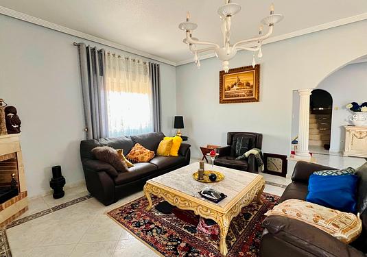 Villa in Orihuela