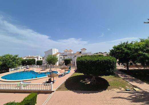 Bungalow in San Miguel de Salinas