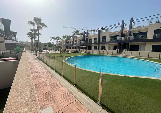 Apartment in Pilar de La Horadada