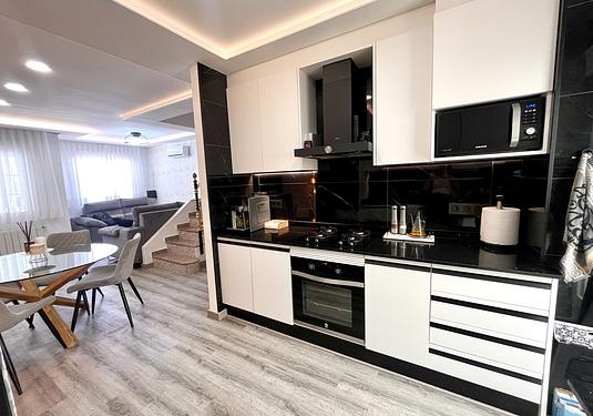 Town house in Villamartin