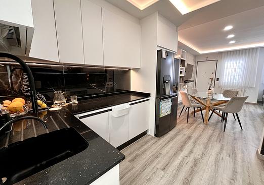 Town house in Villamartin