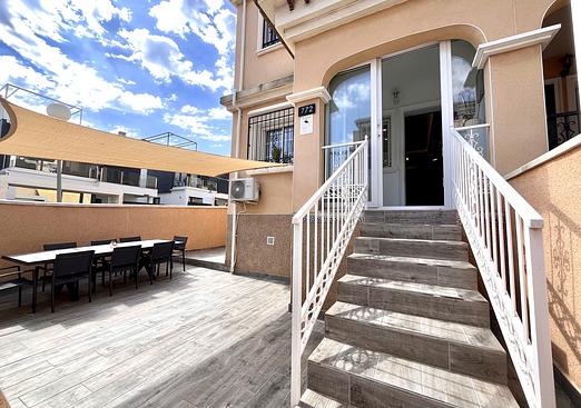 Town house in Villamartin