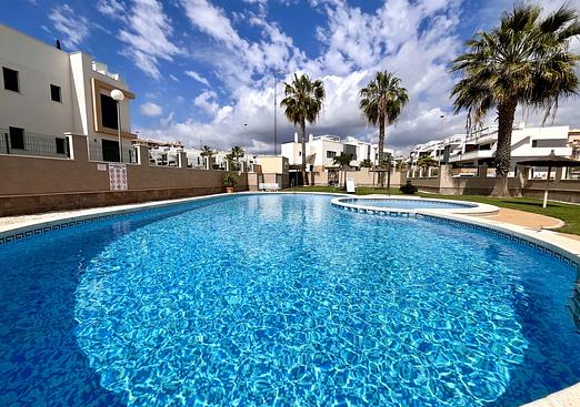 Town house in Villamartin