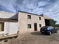 Country house in Yecla