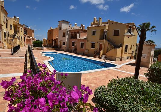 Apartment in Algorfa
