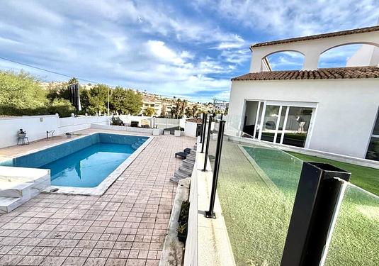 Villa in Villamartin