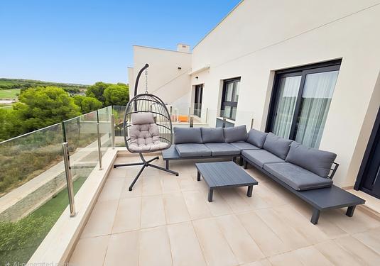 Apartment in Pilar de La Horadada
