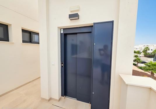 Apartment in Pilar de La Horadada