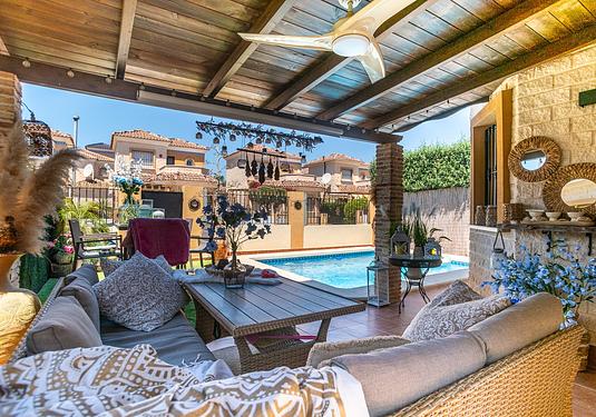 Villa in Guardamar del Segura
