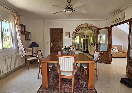 Villa in Pinar de Campoverde