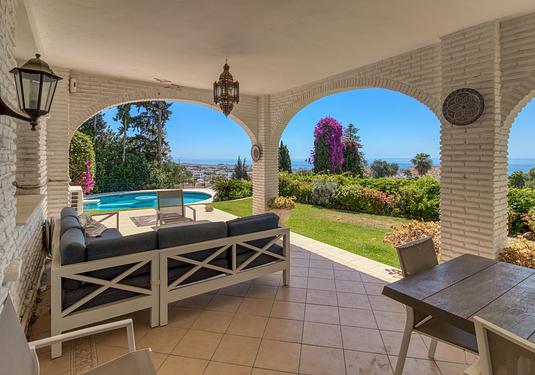 Villa in Benalmadena