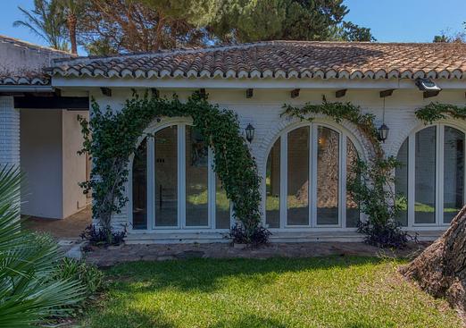 Villa in Benalmadena