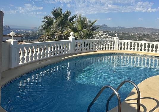 Villa in Cumbre del Sol