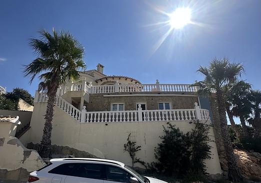 Villa in Cumbre del Sol