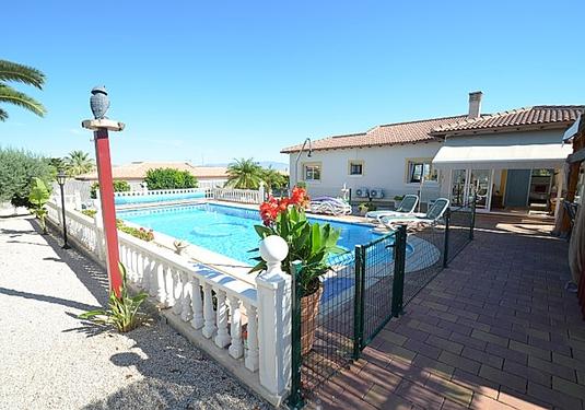 Villa in Campos del Río