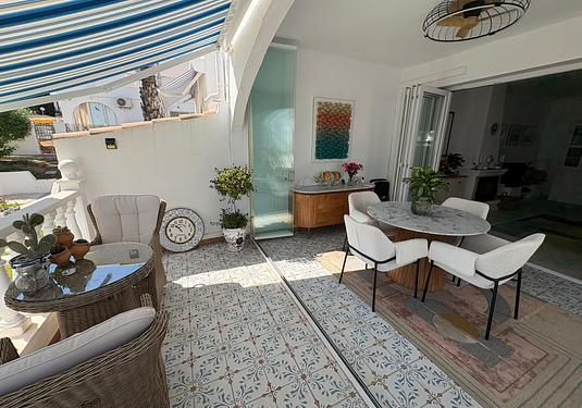 Villa in Villamartin