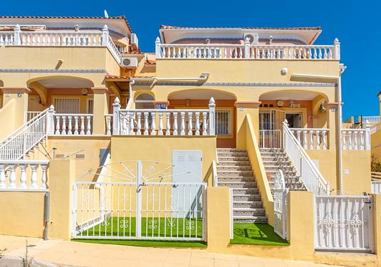 Town house in Orihuela Costa