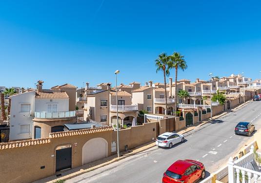Town house in Orihuela Costa