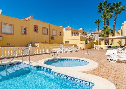 Town house in Orihuela Costa