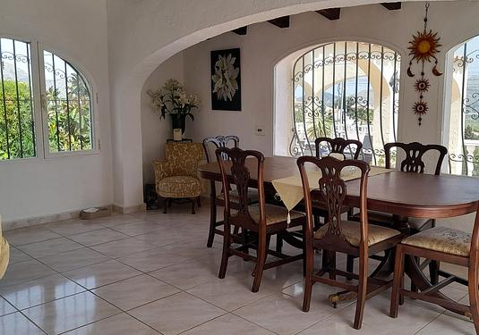 Villa in Orba