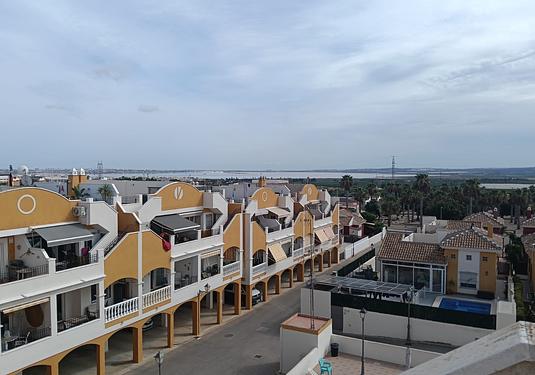 Apartment in Los Montesinos