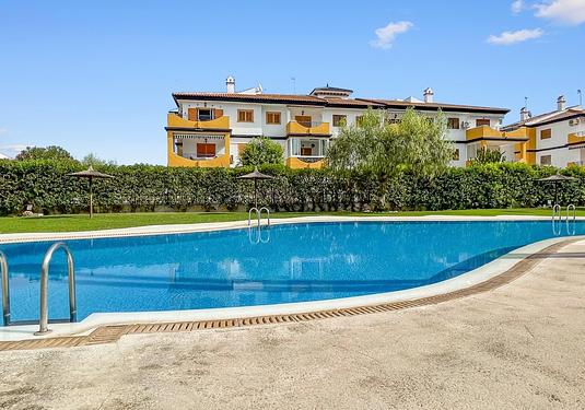 Apartment in Mil Palmeras