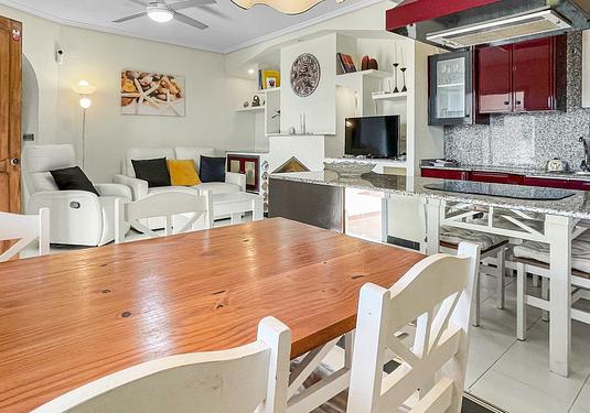 Apartment in Orihuela Costa
