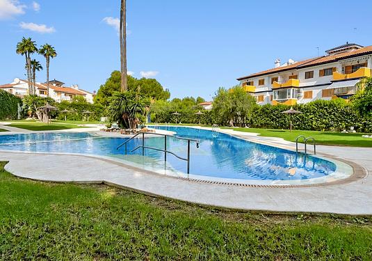 Apartment in Mil Palmeras