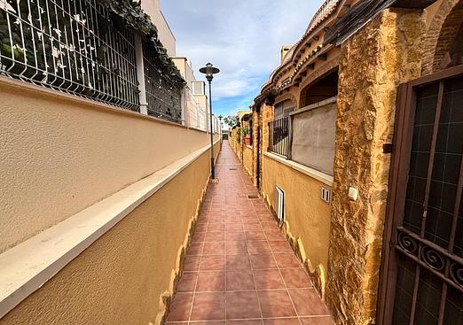 Town house in Guardamar del Segura