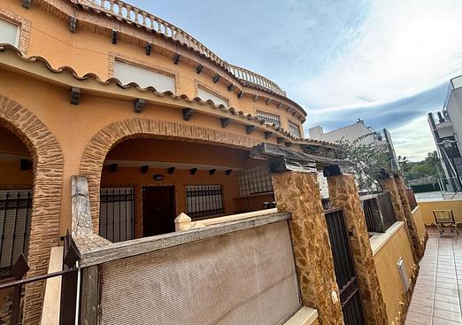 Town house in Guardamar del Segura