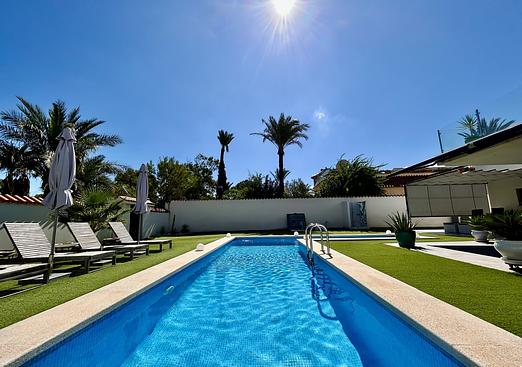 Villa in Los Urrutias