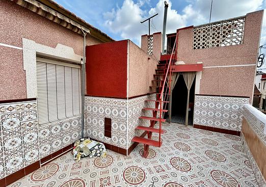 Town house in Algorfa