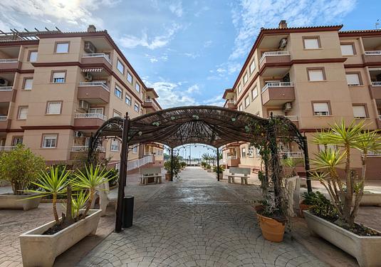 Apartment in Algorfa