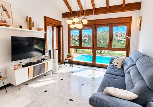 Villa in Algorfa