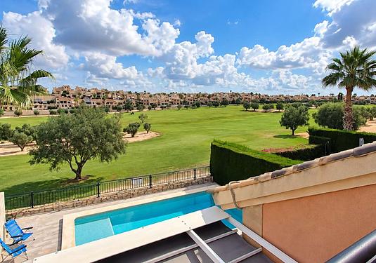 Villa in Algorfa