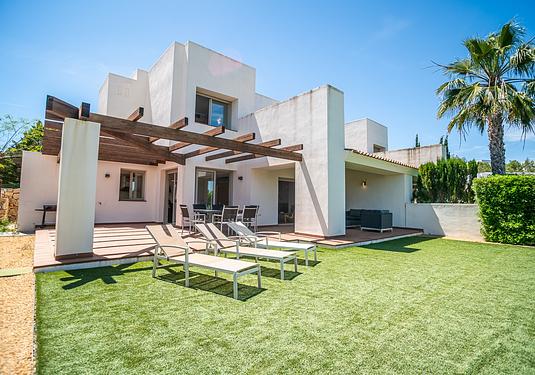 Villa in San Miguel de Salinas