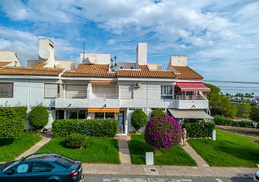 Bungalow in Orihuela Costa