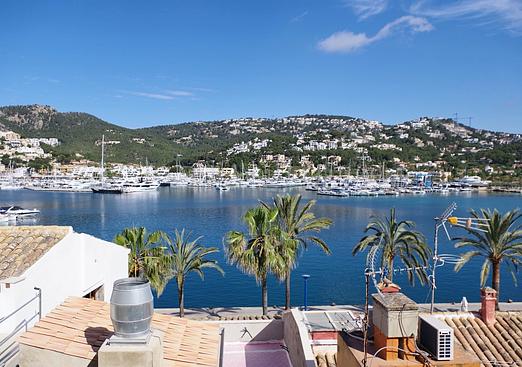 Apartment in Port D'andratx